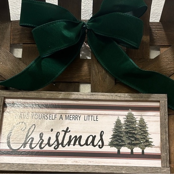 Small Christmas Wall Sign w Adorable Tree Design NWOT NEW Final Sale - Picture 1 of 5